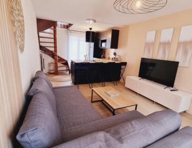 Apartment - Split Level