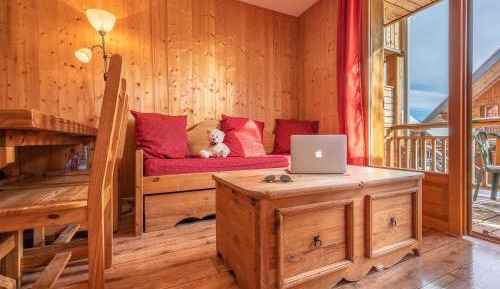 One-Bedroom Apartment (4 Adults)