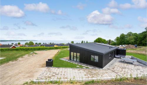 Four-Bedroom Holiday Home