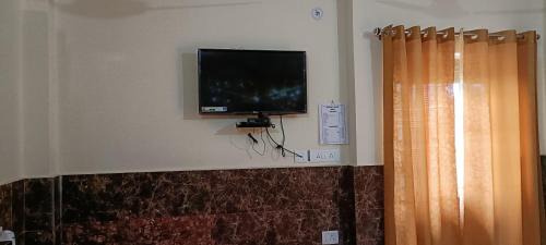 Family Room with Private Bathroom