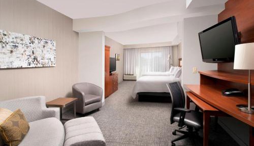 Superior Queen Room with Two Queen Beds