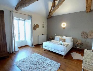 Queen Room with Garden View