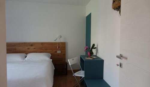 Family Room with Lake View