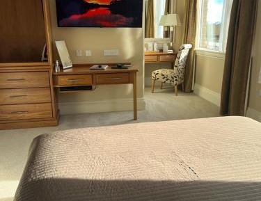 Double Room with Lake View