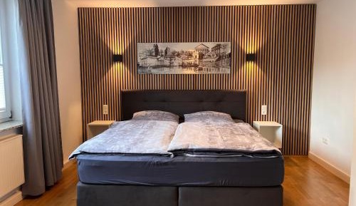 Deluxe Double or Twin Room with Balcony