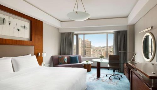 Deluxe King Room - City Wing