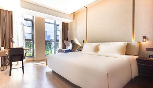 Premium Double Room with View 