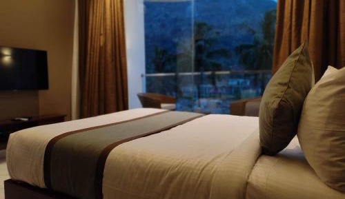 Double Room with Mountain View