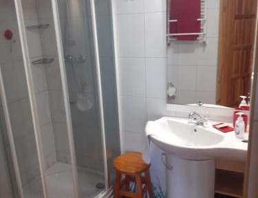 Family Room with Mountain View