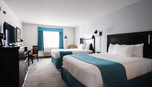 Standard Queen Room with Two Queen Beds