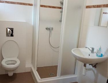 Double or Twin Room with Bathroom