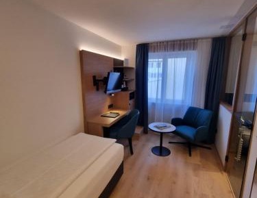Superior Single Room