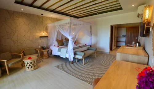 Deluxe Double or Twin Room with Ocean View - Garden Side