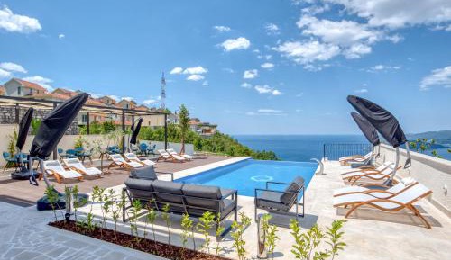 Villa with Sea View