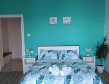 Studio with Sea View