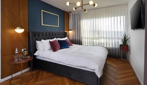 Deluxe Double Studio