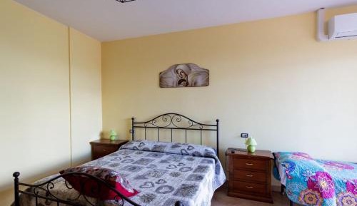 Triple Room with Private Bathroom