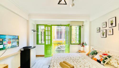 Queen Room with Balcony