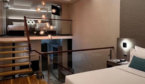 Premium Quadruple Room