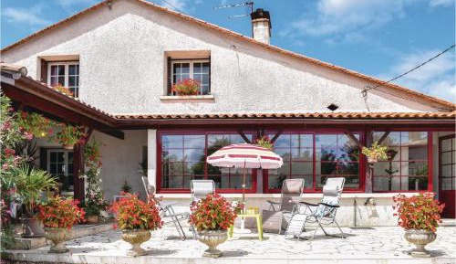 Two-Bedroom Holiday Home