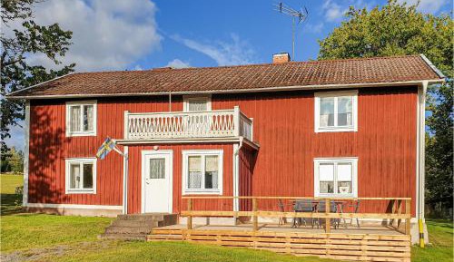 Three-Bedroom Holiday Home 