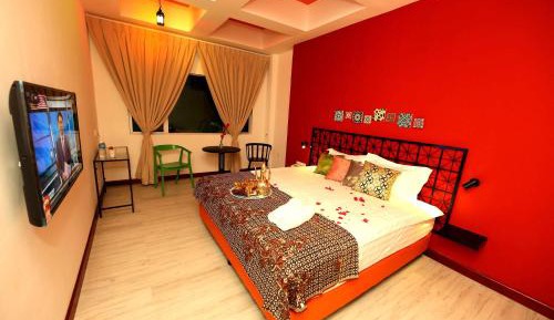 Deluxe Double or Twin Room