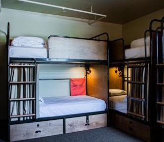 Bunk Bed in Mixed Dormitory Room