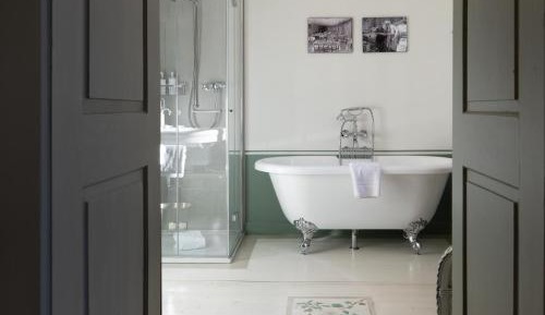 Deluxe Double Room with Mountain View