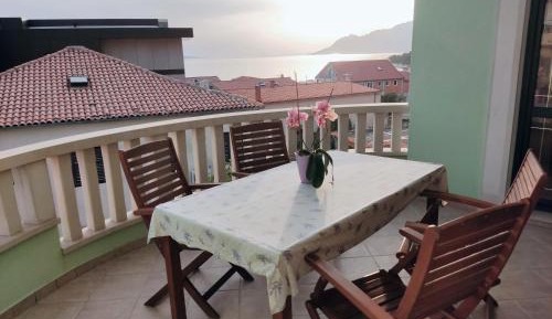 Studio with Sea View