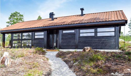 Three-Bedroom Holiday Home 