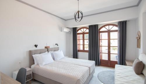 Deluxe Double Room with Extra Bed