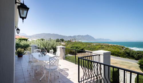 Villa with Sea View