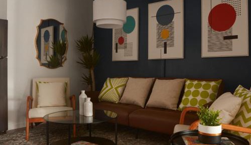 Apartment with Shower