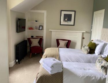 Deluxe Double Room with Shower