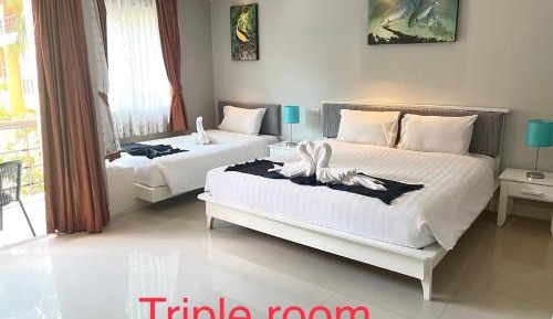Triple Room with Pool View