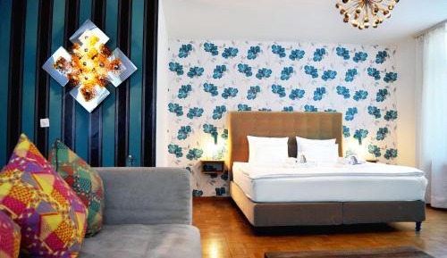 Quadruple Room with Balcony and Shared Bathroom