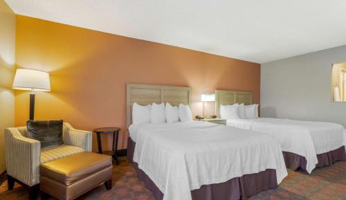 Queen Room with Two Queen Beds