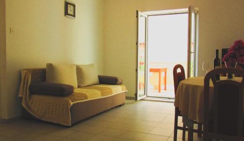 One-Bedroom Apartment with Terrace and Sea View