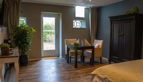 Junior Suite with Terrace