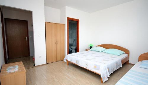 Studio with Terrace and Sea View