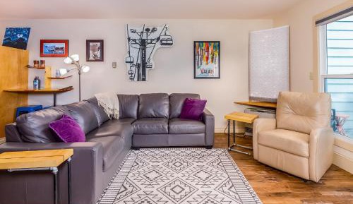One Bedroom Apartment