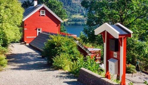 Two-Bedroom Holiday Home