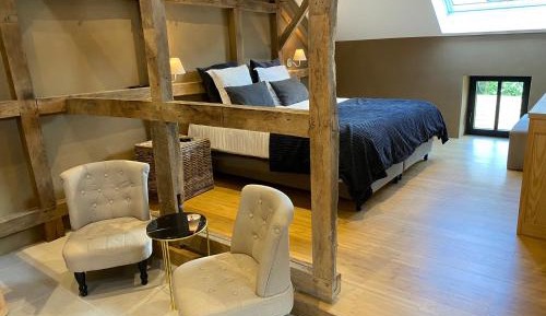 King Suite with Spa Bath