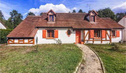Four-Bedroom Holiday Home