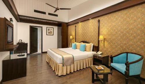 Premium Room with complimentary shuttle to Mall Road till 7 pm