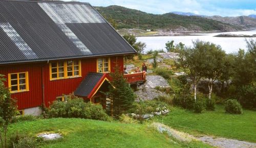 Seven-Bedroom Holiday Home