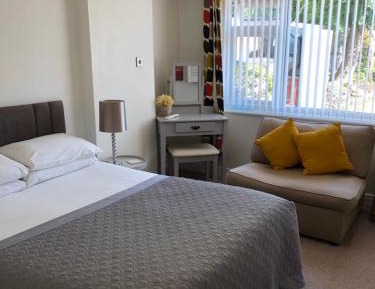 Deluxe Double Room with Shower