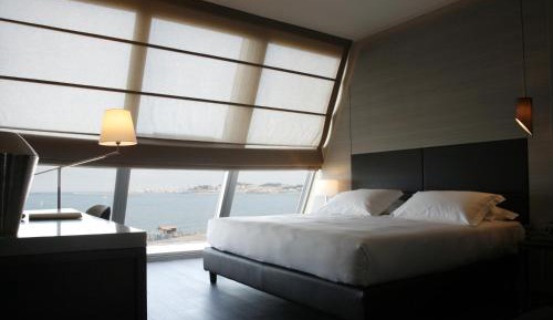 Double Room with Sea View and Spa Package