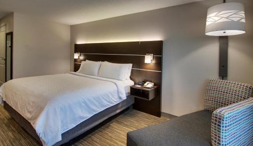 Standard King Room with Walk-In Shower