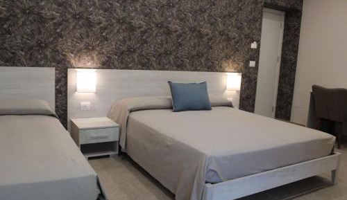 Luxury Triple Room